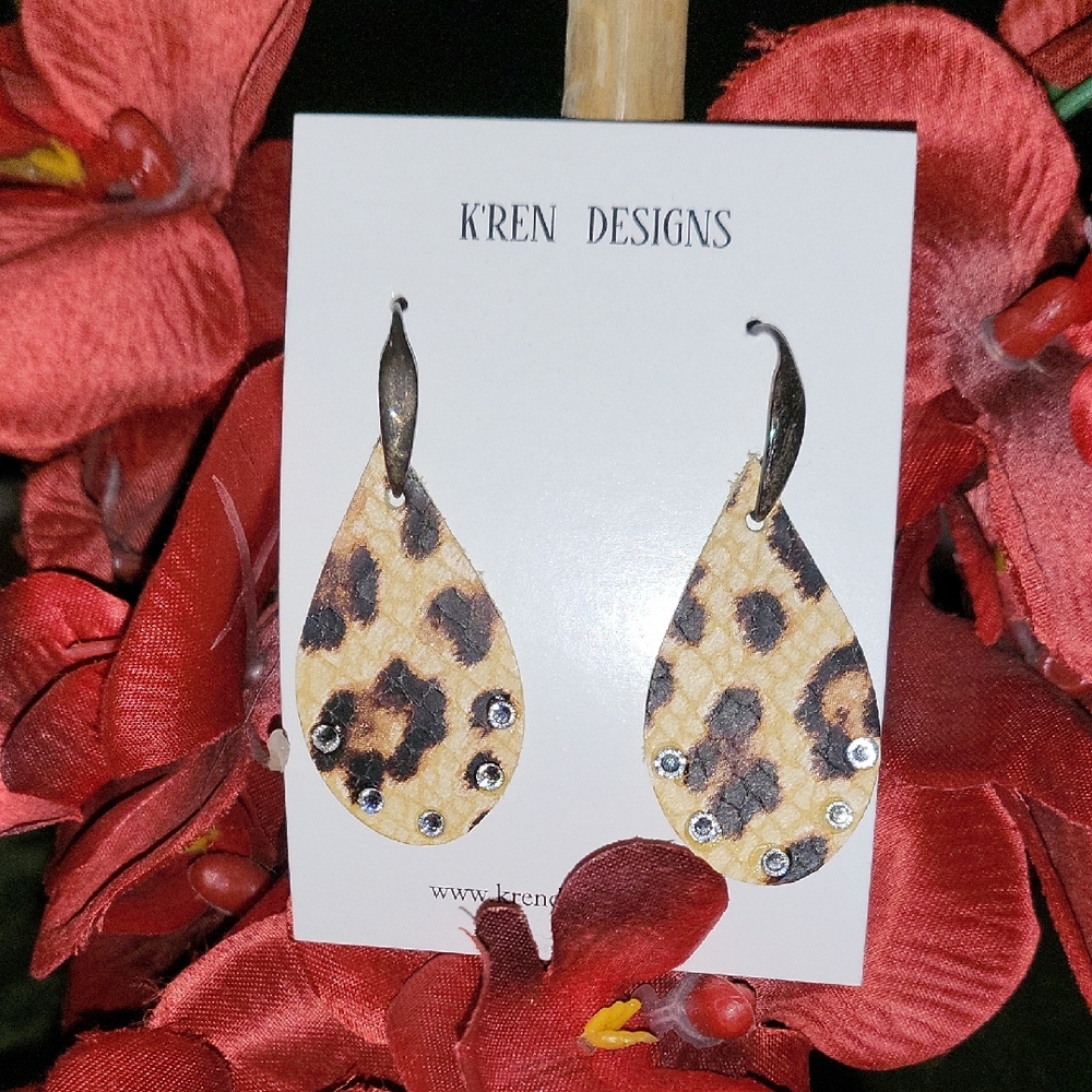 Leopard Print Teardrop Earrings with Rhinestones